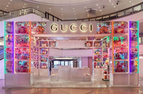 gucci pop up shop